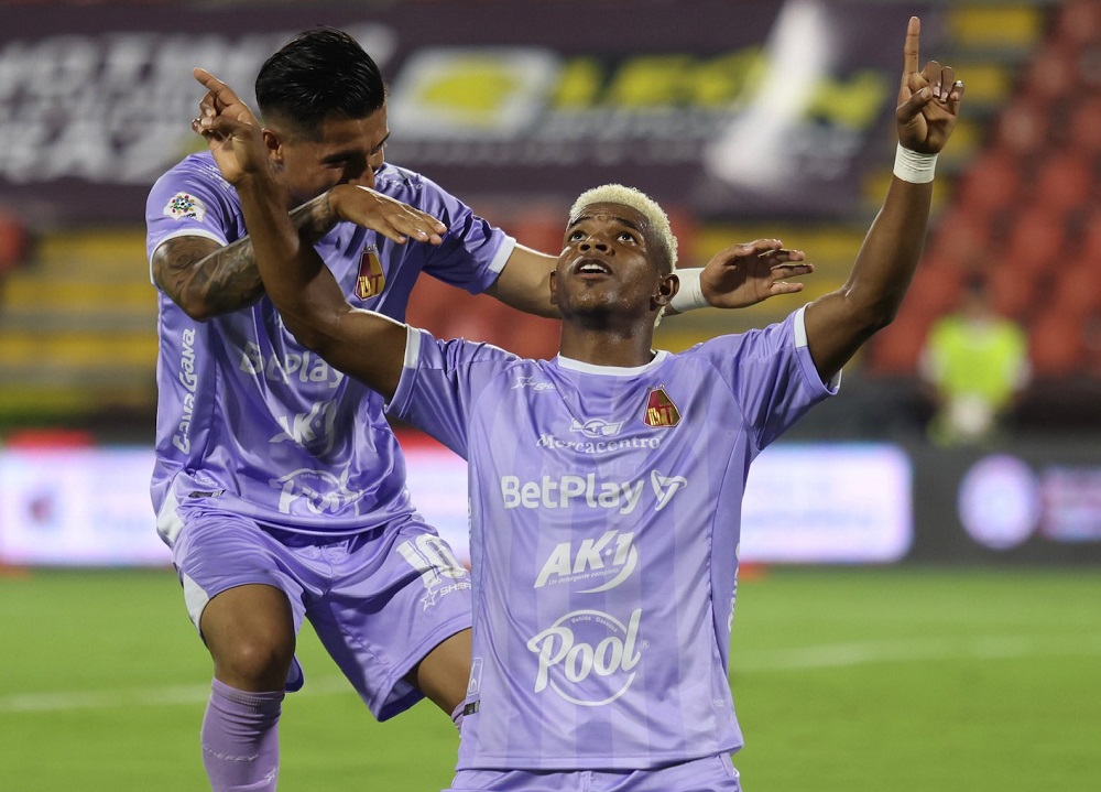 Uniforme del DEPORTES TOLIMA ante Cali generó revuelo en las redes sociales: la razón por la cual cambió su 'Vinotinto y Oro'