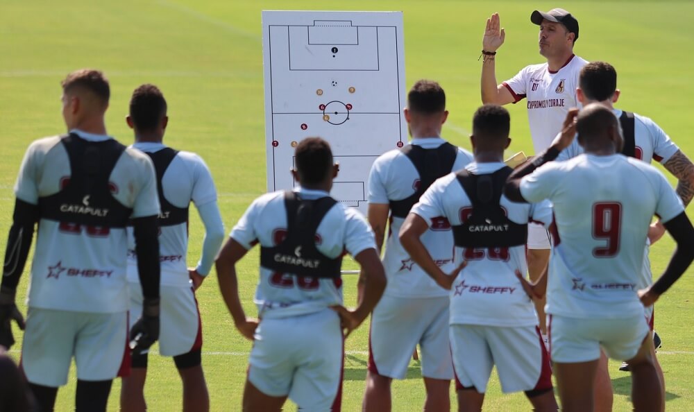 Juan Cruz Real y las cifras que desaniman a los hinchas del DEPORTES TOLIMA: ojo a la proyección en la Liga BetPlay 2 2023