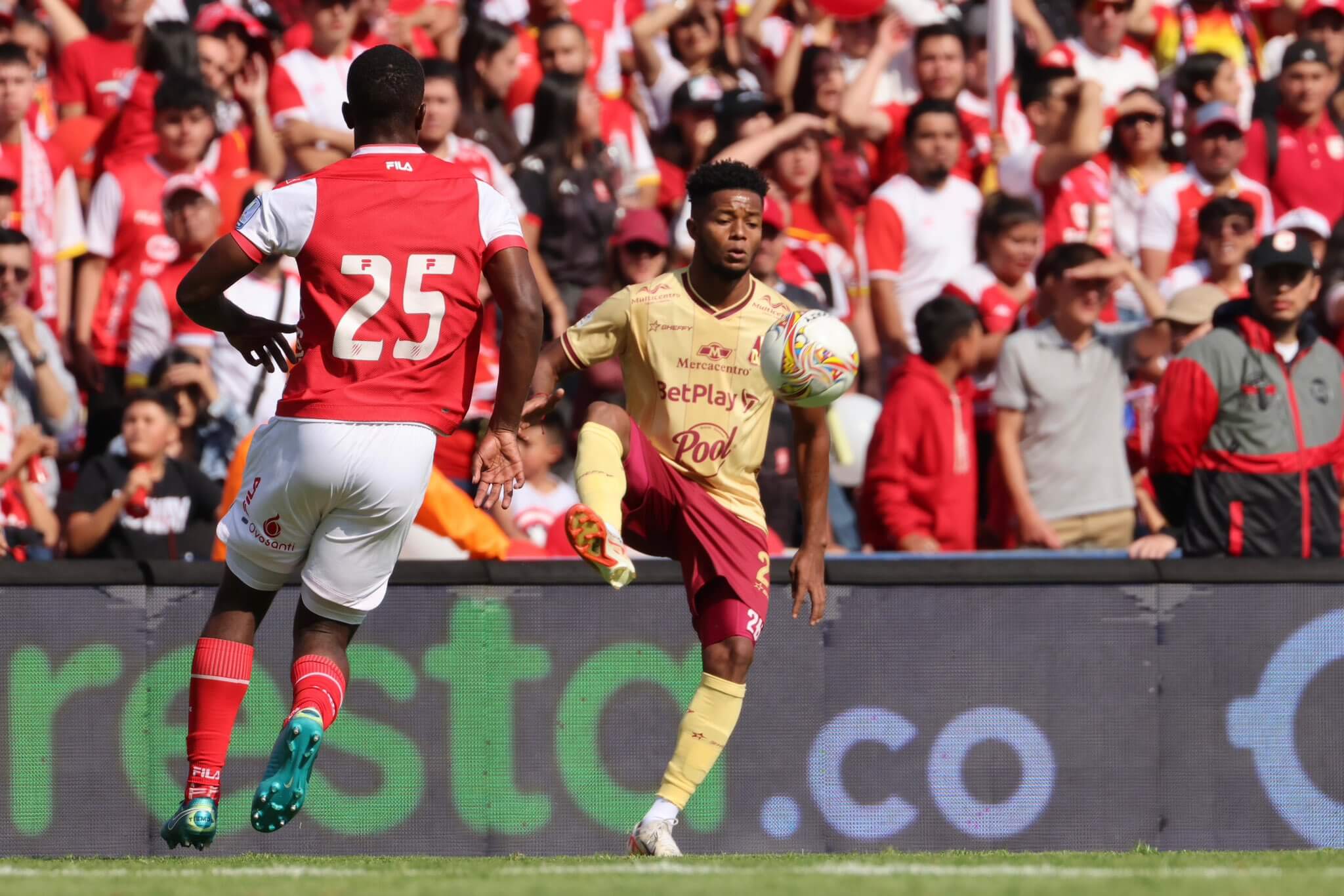 DEPORTES TOLIMA vs. Santa Fe: el Murillo Toro será epicentro de un duelo directo por la reclasificación; así va la lucha entre 'Pijaos' y 'cardenales'