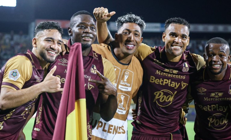 DEPORTES TOLIMA sacó las 'garras' y le remontó en casa al Atlético Bucaramanga: así fue el triunfo 'Pijao' para asegurarse entre los ocho del FPC