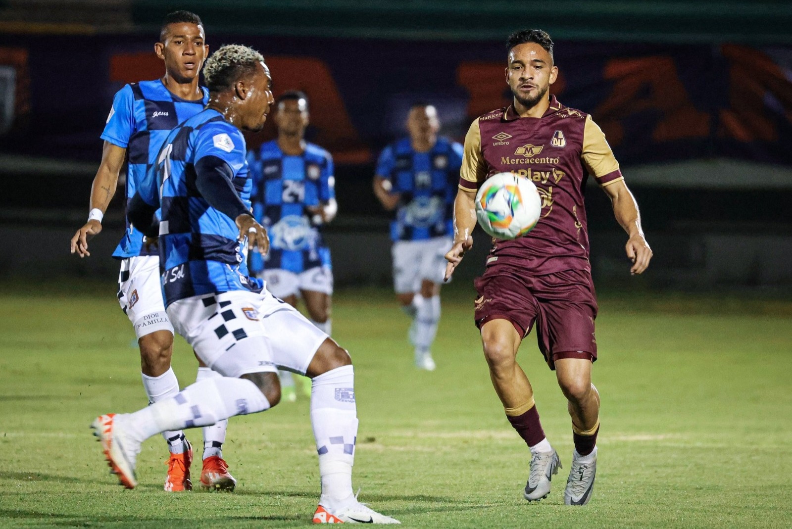 ¿Hace cuánto DEPORTES TOLIMA no marcaba cuatro goles como visitante? El impresionante registro de los 'Pijaos', que se encarrilaron en la Liga