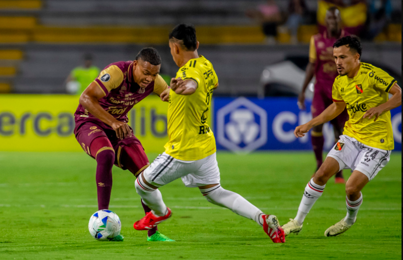 DEPORTES TOLIMA quedó al borde del nocaut en la Copa Libertadores: perdió ante Melgar y tendrá que ir por la 'heroica' a Arequipa para evitar el bochorno