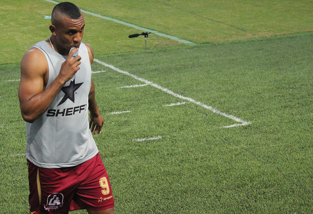 ¿Qué pasa con Ángelo Rodríguez? Según Gabriel Camargo no quiere seguir en DEPORTES TOLIMA