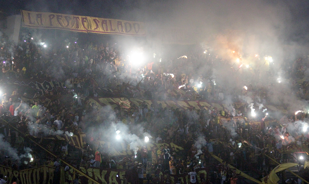 DEPORTES TOLIMA le llamó la atención a sus hinchas por la bengaliza ante Once Caldas