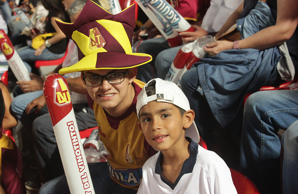 Menores entrarán gratis a la Nororiental del Murillo para el clásico entre DEPORTES TOLIMA y Huila, según el Imdri