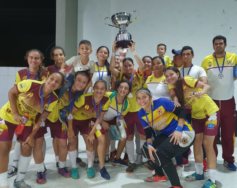 ¡Tan cerca y tan lejos! En los penales se le escapó la gloria a Pijaos Tolima, en la final del Microfútbol Femenino