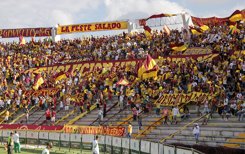 Barra del DEPORTES TOLIMA ya tiene tribuna definida para el partido de este viernes ante Patriotas