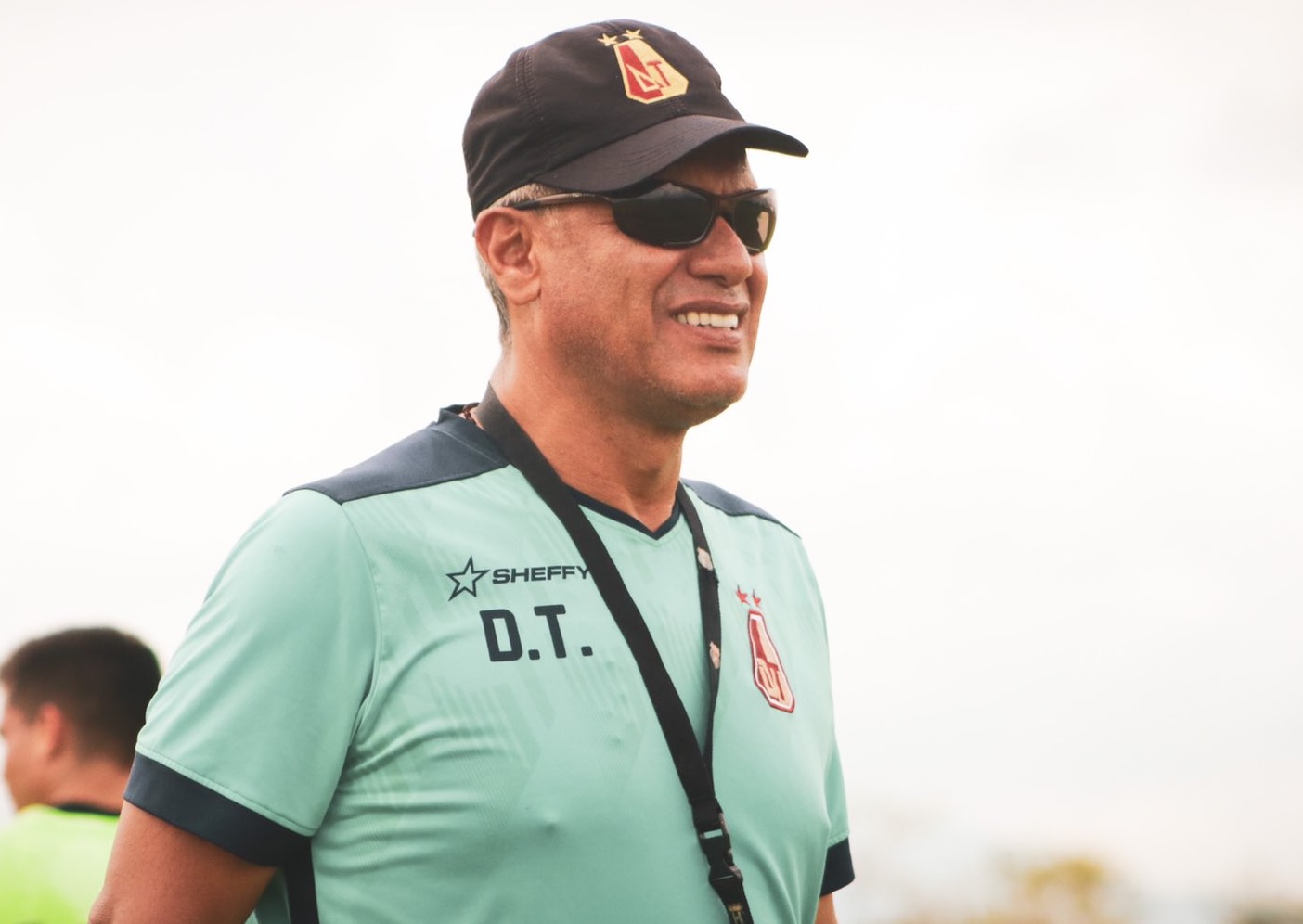 Hernán Torres, y un merecido reconocimiento: Mejor técnico y mejor equipo de Colombia, con DEPORTES TOLIMA, según El País de Uruguay