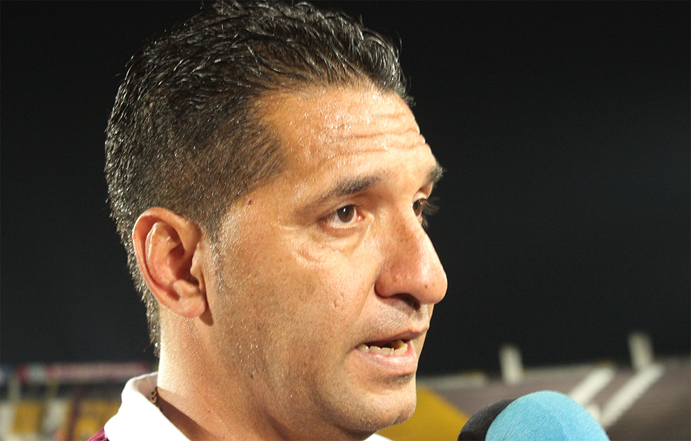 "Lo que quiero es apoyar al que me tiene trabajando" Carlos Castro, DT del DEPORTES TOLIMA