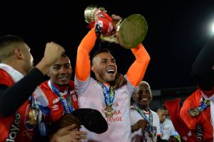 ¡Pijao campeón! El ibaguereño Éder Chaux celebra con América la consecución de la Liga BetPlay 2020