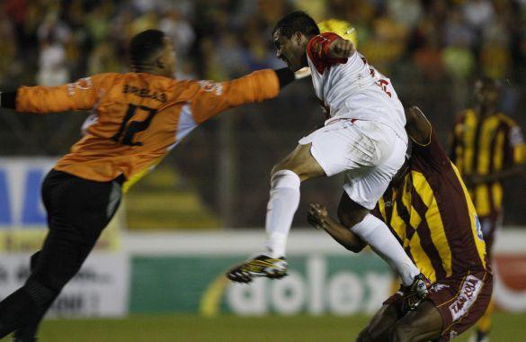 Santa Fe se asusta cuando ve al Deportes Tolima