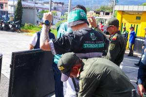 Hinchas del Deportivo Cali en Ibagué