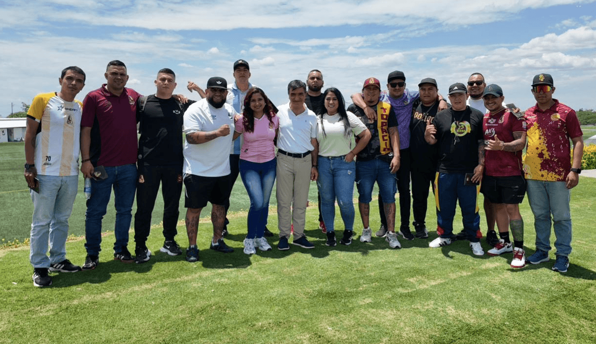 Presidente del Deportes Tolima se reunió con los hinchas